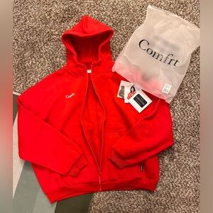 NWT Comfrt Zip Up Hoodie - XL - Crimson